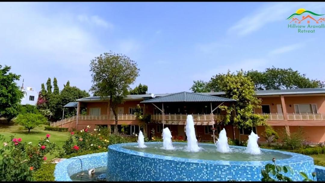 Вилла Aravali Hill View Estate Гургаон Экстерьер фото
